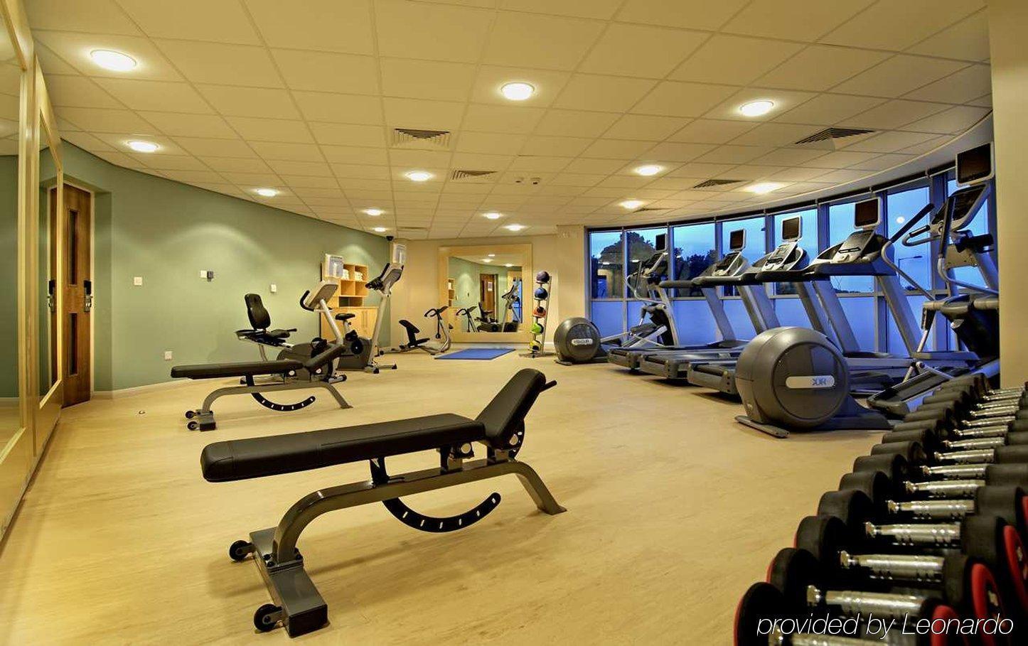 Doubletree By Hilton Gurugram Baani Square Otel Gurgaon Konforlar fotoğraf